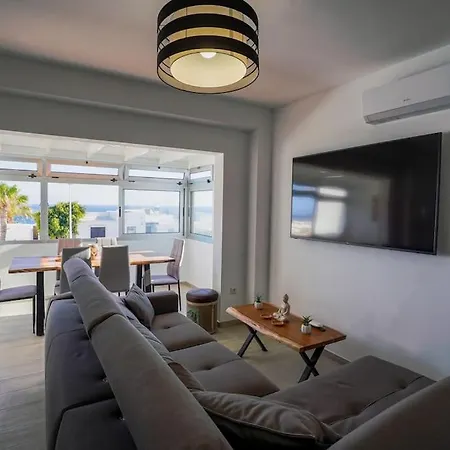 Rooftop Sea View With Jacuzzi And A/c * Puerto del Carmen (Lanzarote)