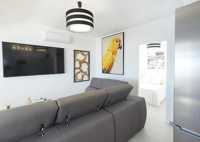 Rooftop Sea View With Jacuzzi And A/c Puerto del Carmen (Lanzarote)